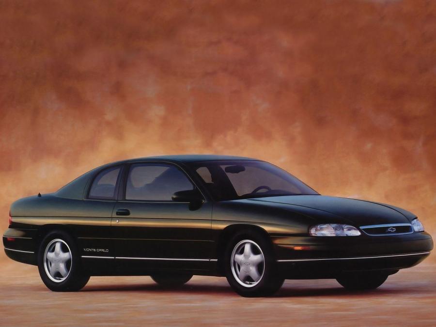  Chevrolet Monte Carlo 1995 года  (фото 7 из 16)